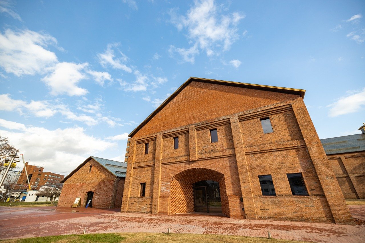 🏛️ 히로사키 벽돌창고 미술관(히로사키 렌가소코 비주츠칸) 이미지 1